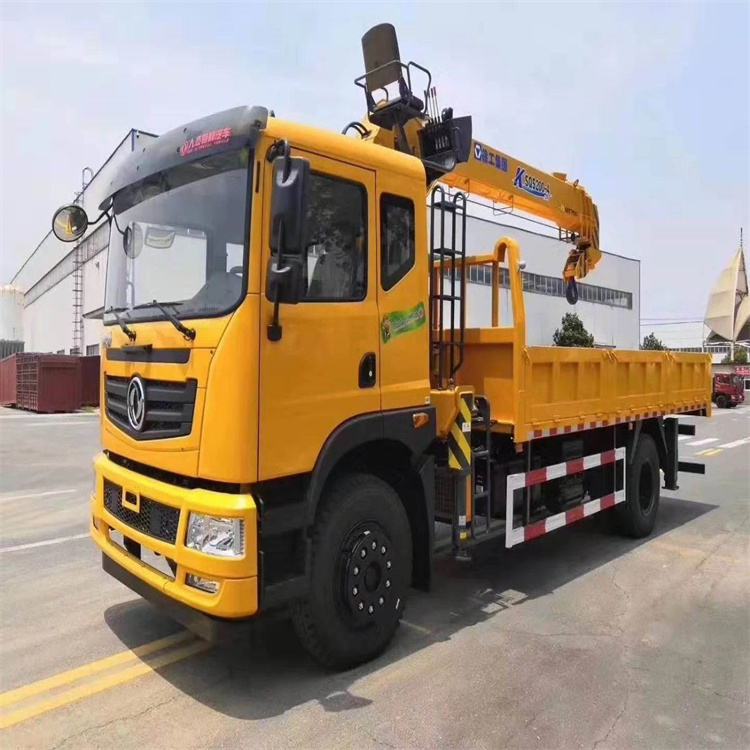 潜山附近找一辆随车吊出租